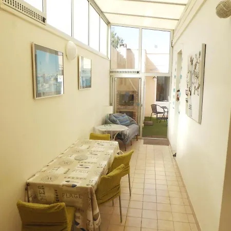Appartement Les Sables-D'Olonne, 3 Pieces, 6 Personnes - Fr-1-325-121 Les Sables-dʼOlonne
